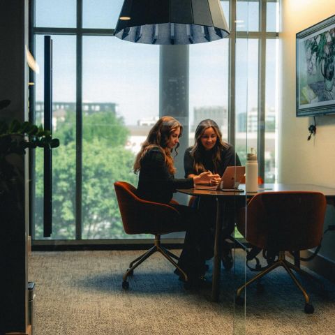 Mondays hit different when your office is steps away from your home and the only traffic jam is at the coffee bar ☕️

📸 @its.pabs 

#LiveLocal #LocalBoise #LiveDowntown #DitchTheCommute
