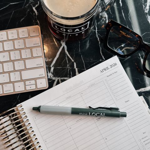 Coffee cravings don’t have a curfew ☕️
Our 24-hour coffee bar is here for your early mornings, late nights, and everything in between. 
#coffeebar #localboise #downtownboise